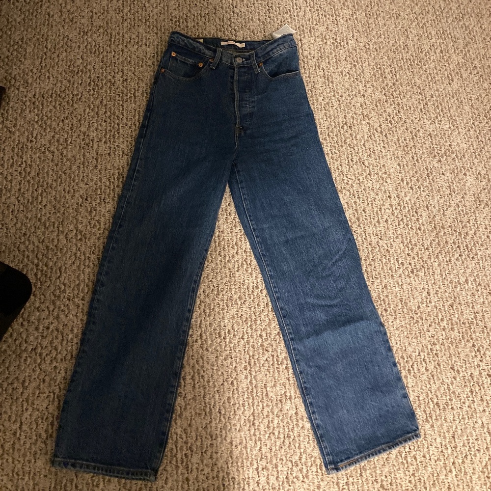 Levi’s ribcage straight size 27 length 27